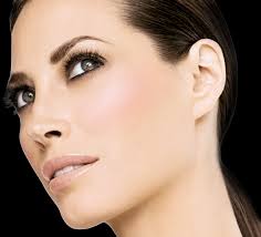 Novedades: polvos iluminadores y bronceadores de Mary Kay