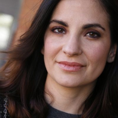 Look de maquillaje sofisticado: burdeos&coral