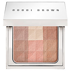 Brightening Finishing Powder de Bobbi Brown