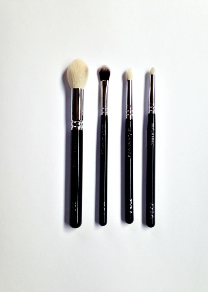 mis brochas de zoeva 6